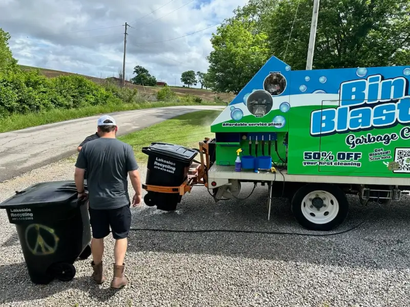 Garbage Can Cleaning Service